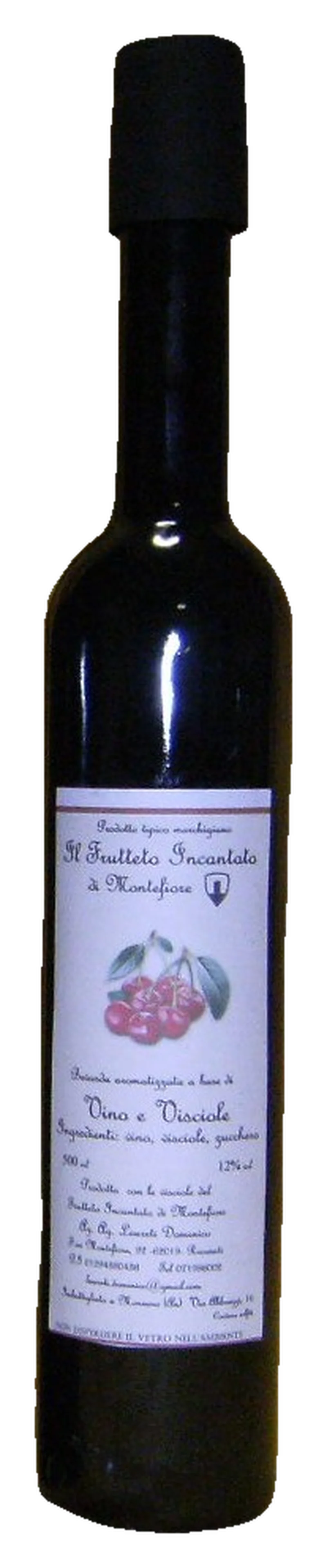 Bevanda aromatizzata a base di vino e visciole Dolce